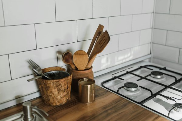 Crafting an Easy-Care Kitchen: Expert Tips for Seamless Cleaning and Maintenance